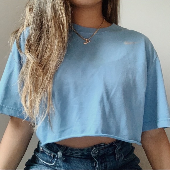 Nike Tops - cropped nike blue tee✨🦋